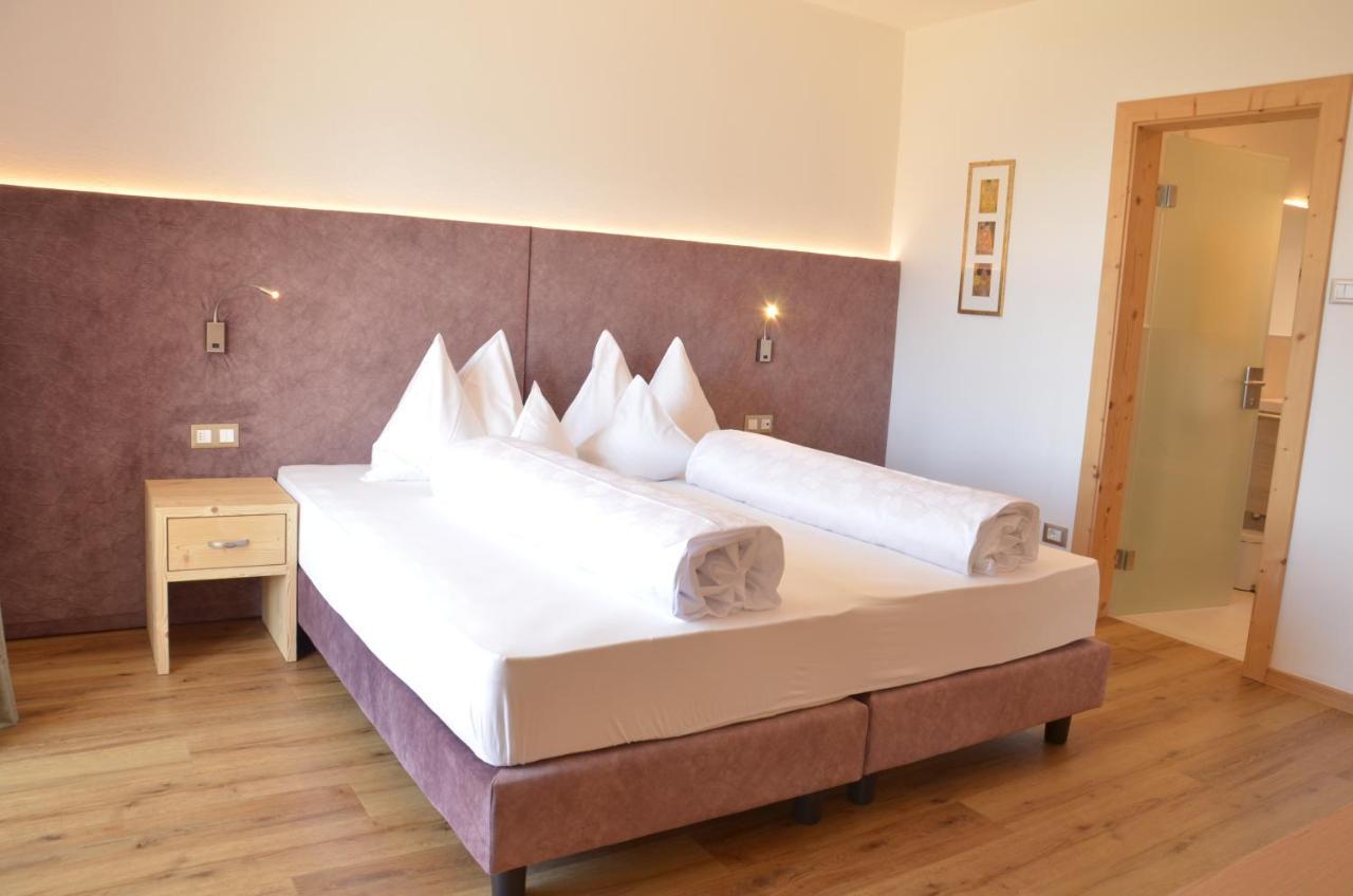 Karin Hotel 3*
