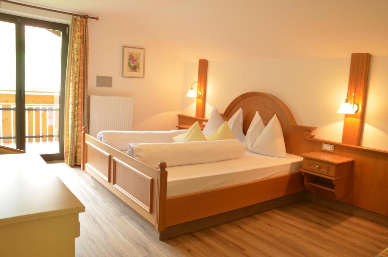 Hotel Karin 3*